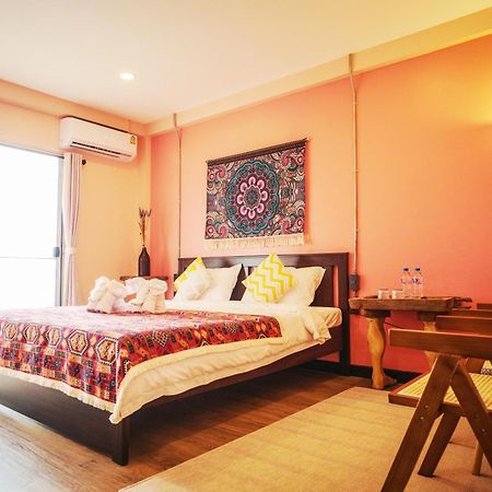 Elegant Lanna Guesthouse Chiang Mai Extérieur photo